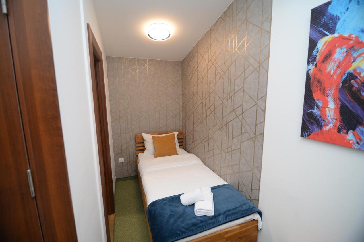 Apartmani Carolija Lucani Eksteriør bilde