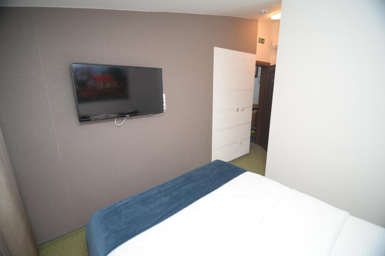 Apartmani Carolija Lucani Eksteriør bilde